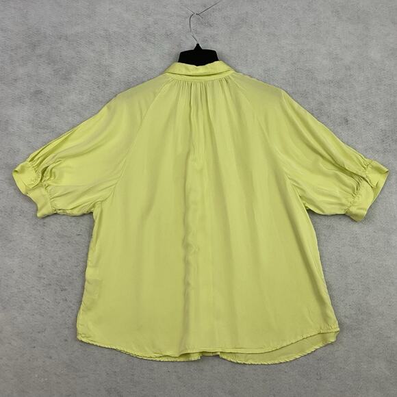 Chicos Top Womens 3 US 16/18 Butter Yellow Button Up Collared Slit Short Sleeve - Picture 7 of 12